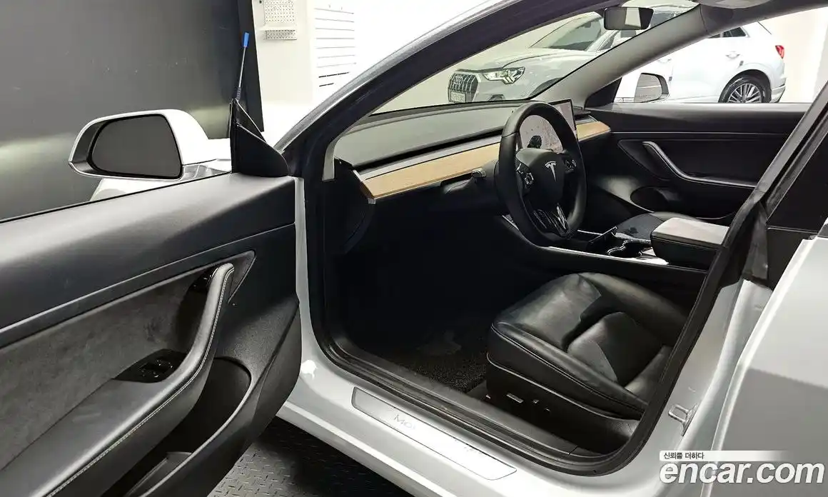 Tesla Model 3 2020 0.1 гидро, фото 13