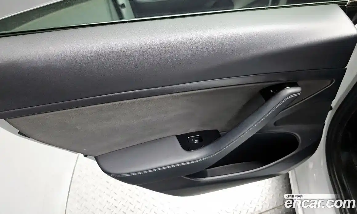 Tesla Model 3 2020 0.1 гидро, фото 15