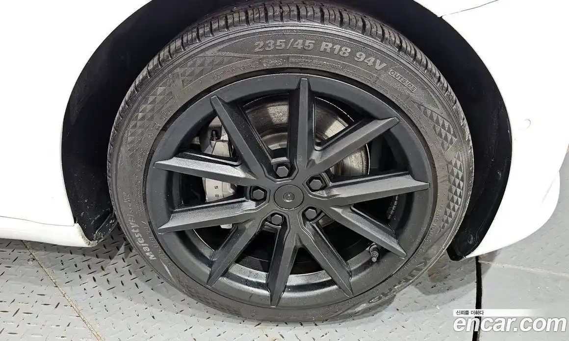 Tesla Model 3 2020 0.1 гидро, фото 7