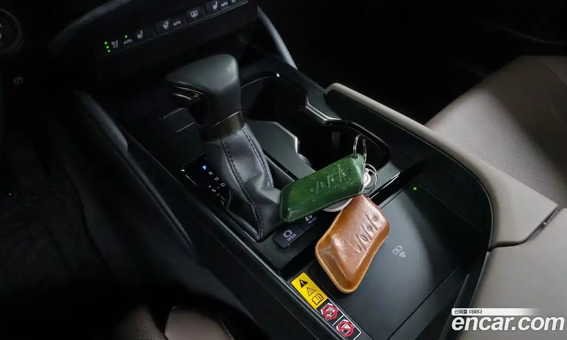 Lexus ES 2023 2.5 гидро, фото 12