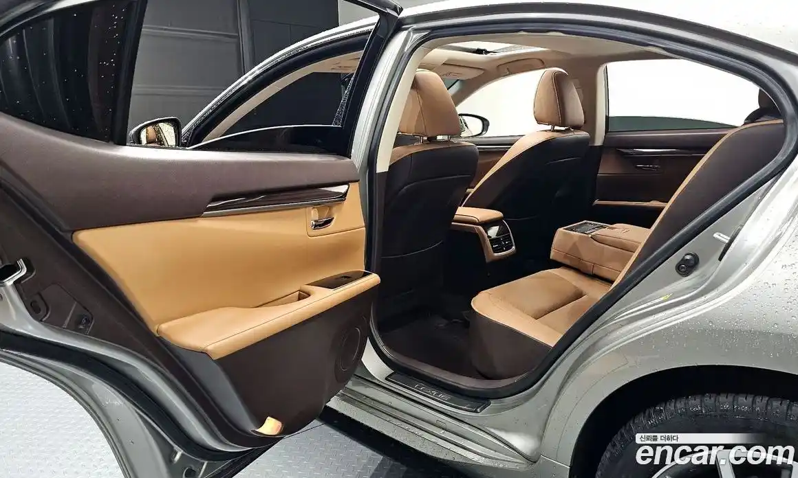 Lexus ES 2016 2.5 гидро, фото 12