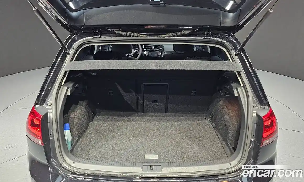 Volkswagen Golf 2015 2.0 автомат (гидро), фото 20