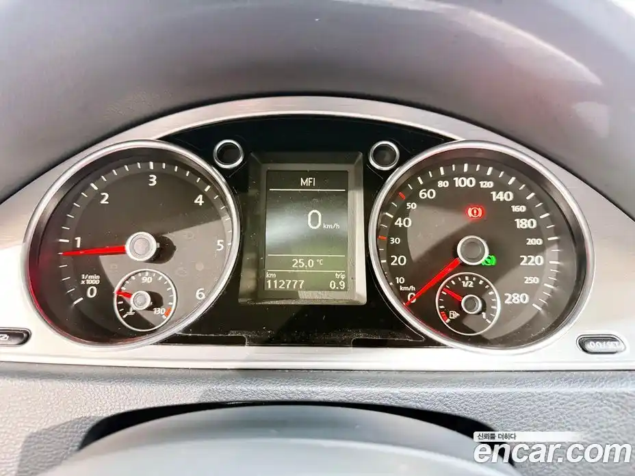 Volkswagen CC 2011 2.0 автомат (гидро), фото 5
