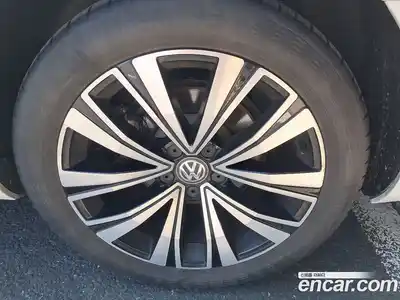 Volkswagen Arteon 2019 2.0 автомат (гидро), миниатюра 11