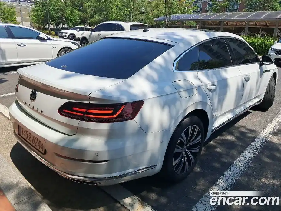 Volkswagen Arteon 2019 2.0 автомат (гидро), фото 5