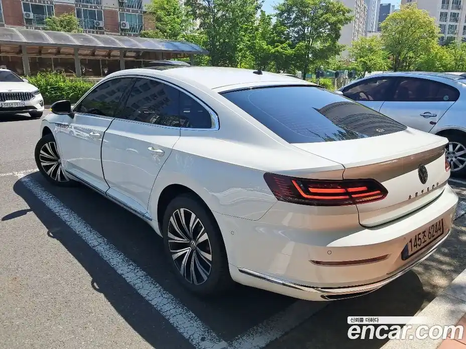 Volkswagen Arteon 2019 2.0 автомат (гидро), фото 6