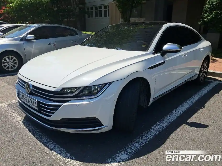 Volkswagen Arteon 2019 2.0 автомат (гидро), фото 7