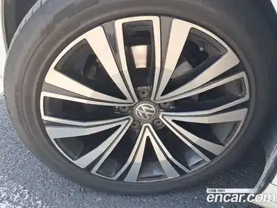 Volkswagen Arteon 2019 2.0 автомат (гидро), миниатюра 10