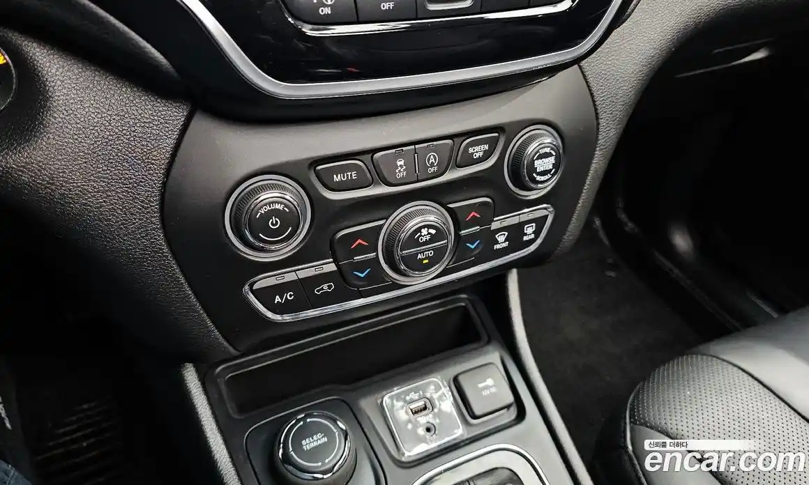 Jeep Cherokee 2020 2.4 автомат (гидро), фото 30