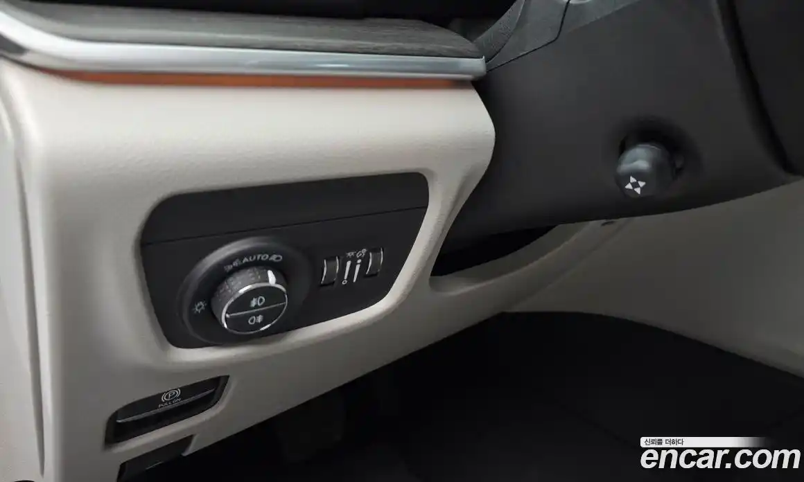 Jeep Cherokee 2023 3.6 автомат (гидро), фото 24