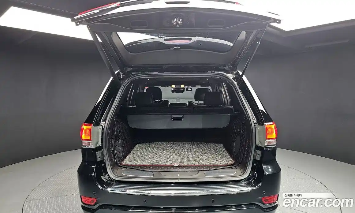 Jeep Cherokee 2018 3.0 автомат (гидро), фото 20