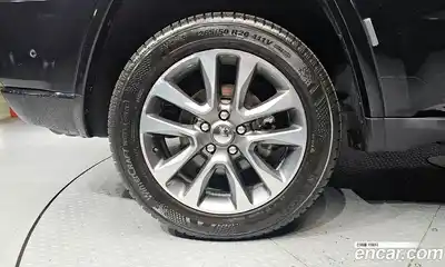 Jeep Cherokee 2018 3.0 автомат (гидро), миниатюра 5