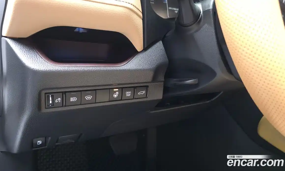 Toyota RAV4 2024 2.5 гидро, фото 17