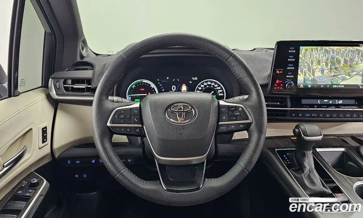 Toyota Sienna 2024 2.5 гидро, фото 20