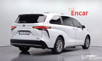 Toyota Sienna 2024 2.5 гидро, миниатюра 2