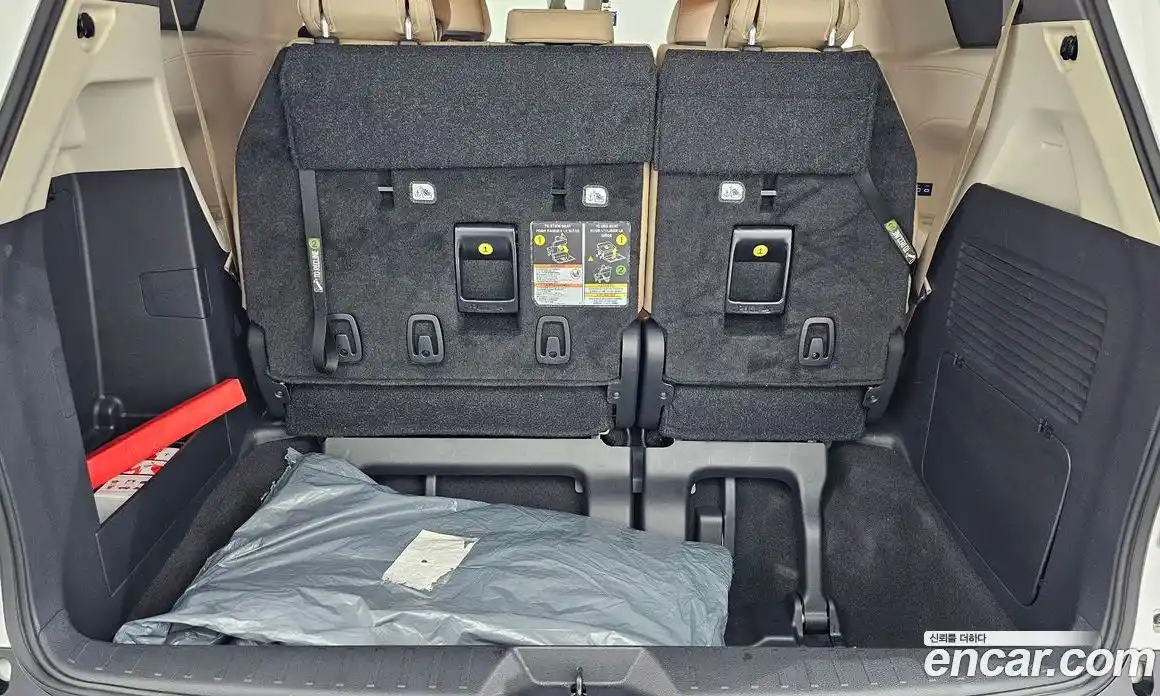 Toyota Sienna 2024 2.5 гидро, фото 24