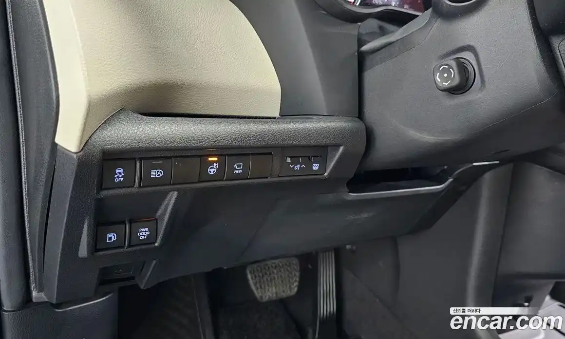 Toyota Sienna 2024 2.5 гидро, фото 27