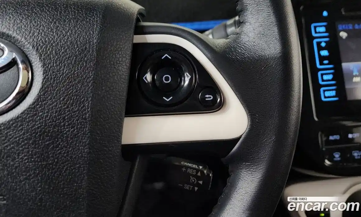 Toyota Prius 2017 1.8 гидро, фото 19