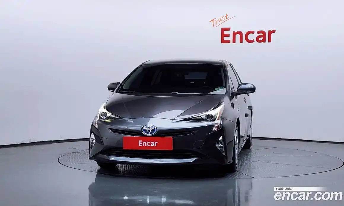 Toyota Prius 2017 1.8 гидро, фото 3