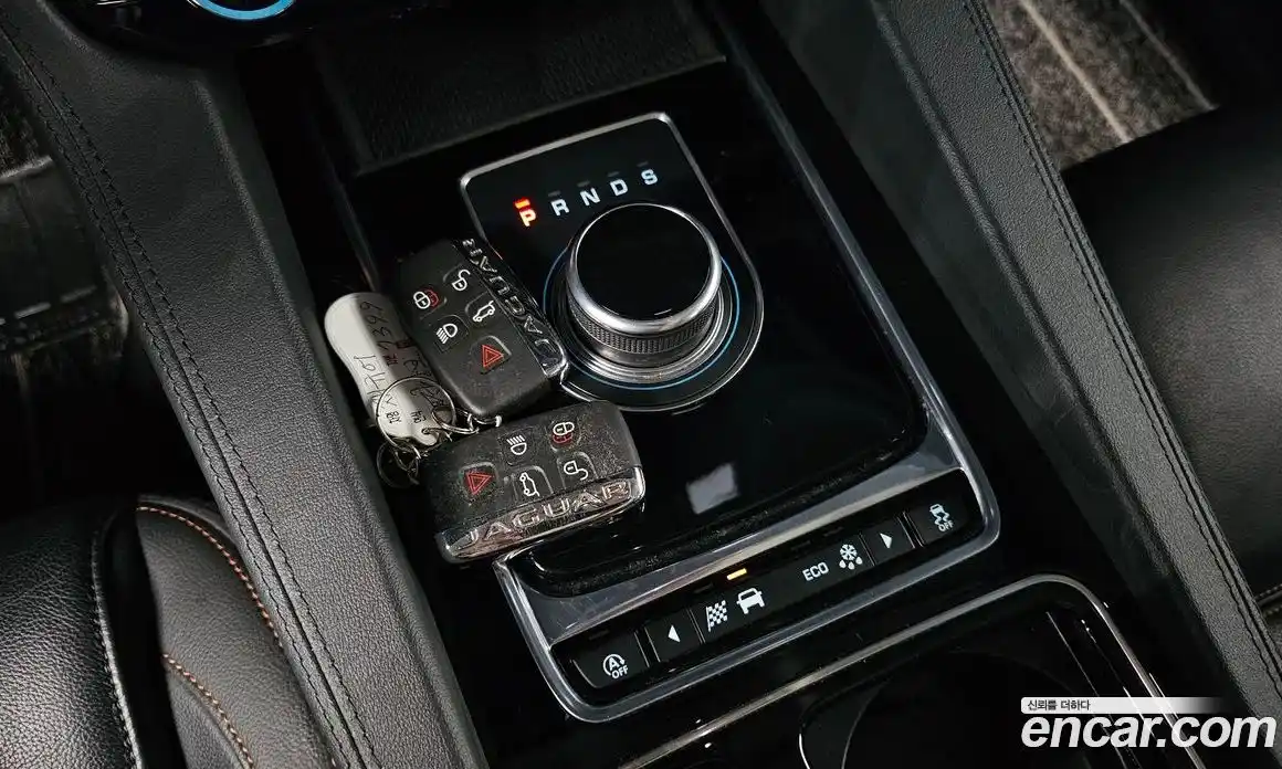 Jaguar F-Pace 2019 2.0 гидро, фото 11