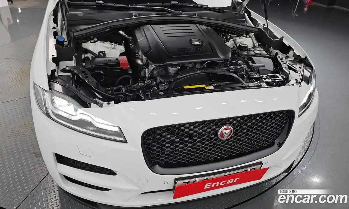 Jaguar F-Pace 2019 2.0 гидро, фото 5