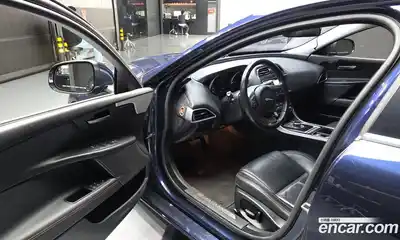 Jaguar XE 2016 2.0 гидро, миниатюра 10