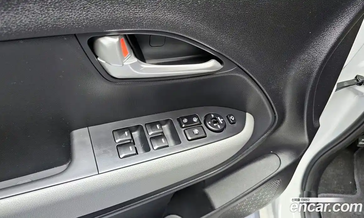 Kia Ray 2025 1.0 автомат (гидро), фото 17