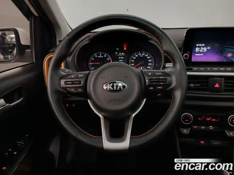 Kia Morning 2021 1.0 автомат (гидро), фото 15