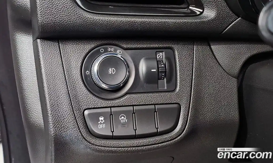 Chevrolet Spark 2016 1.0 автомат (гидро), фото 15