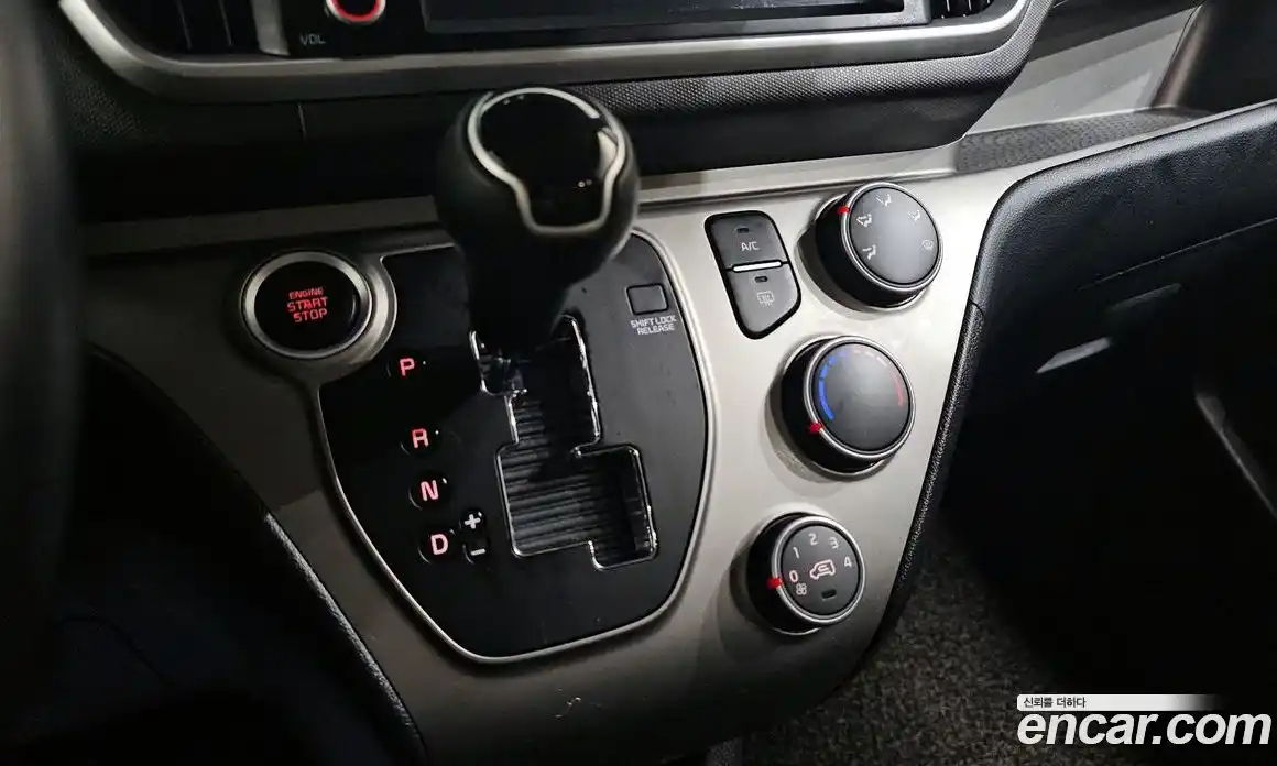 Kia Ray 2020 1.0 автомат (гидро), фото 9