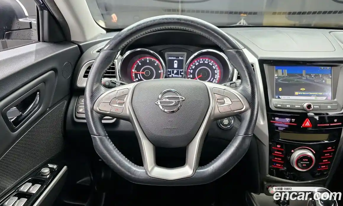 SsangYong TIBOLI 2015 1.6 автомат (гидро), фото 13