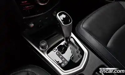 SsangYong TIBOLI 2015 1.6 автомат (гидро), миниатюра 8