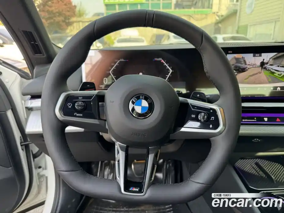 BMW 5 серия 2025 2.0 автомат (гидро), фото 13