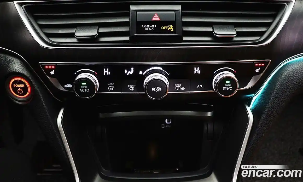 Honda Accord 2019 2.0 автомат (гидро), фото 16