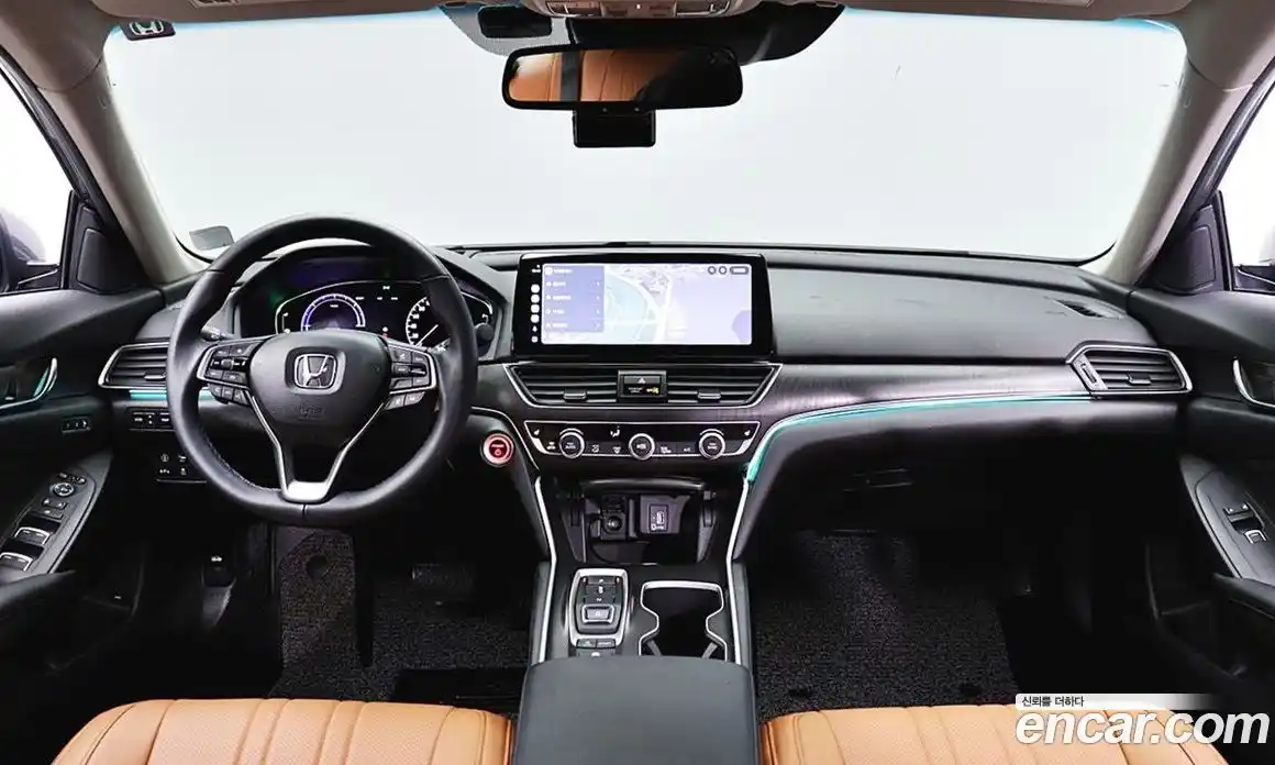 Honda Accord 2019 2.0 автомат (гидро), фото 8