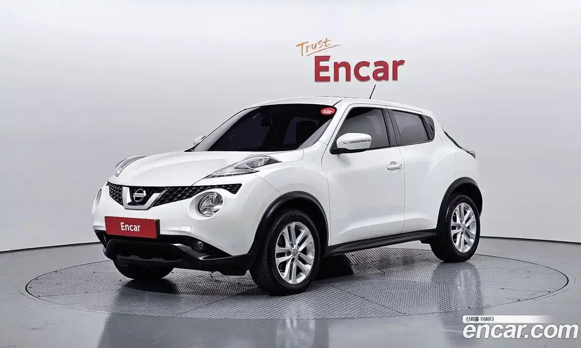 Nissan Juke 2015 1.6 гидро, фото 1