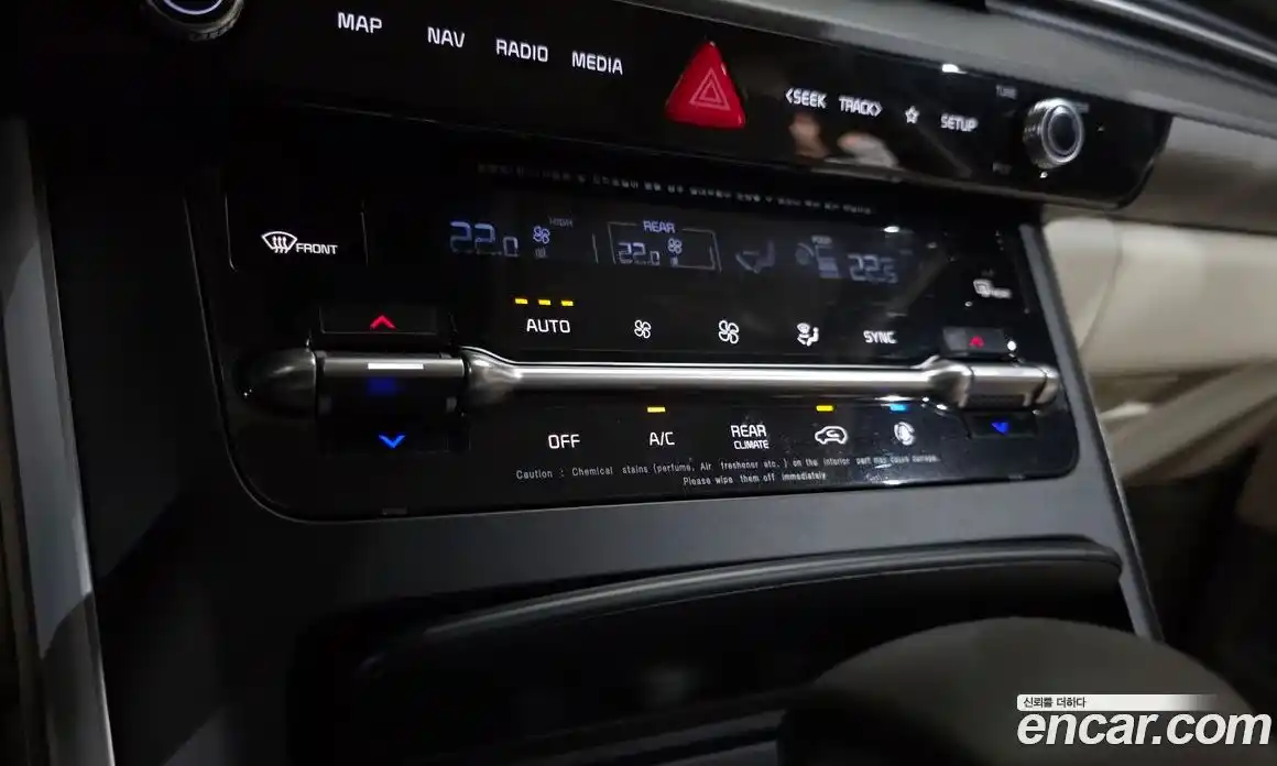 Kia Carnival 2021 2.2 автомат (гидро), фото 22