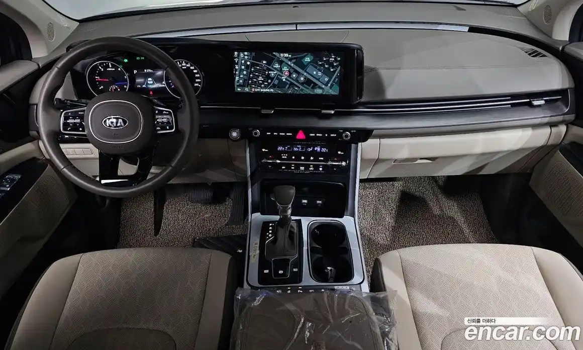 Kia Carnival 2021 2.2 автомат (гидро), фото 9