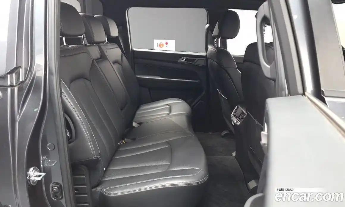 SsangYong Rexton 2025 2.2 автомат (гидро), фото 18