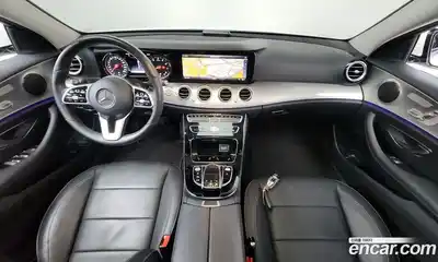 Mercedes-Benz E-Class 2019 2.0 автомат (гидро), миниатюра 7