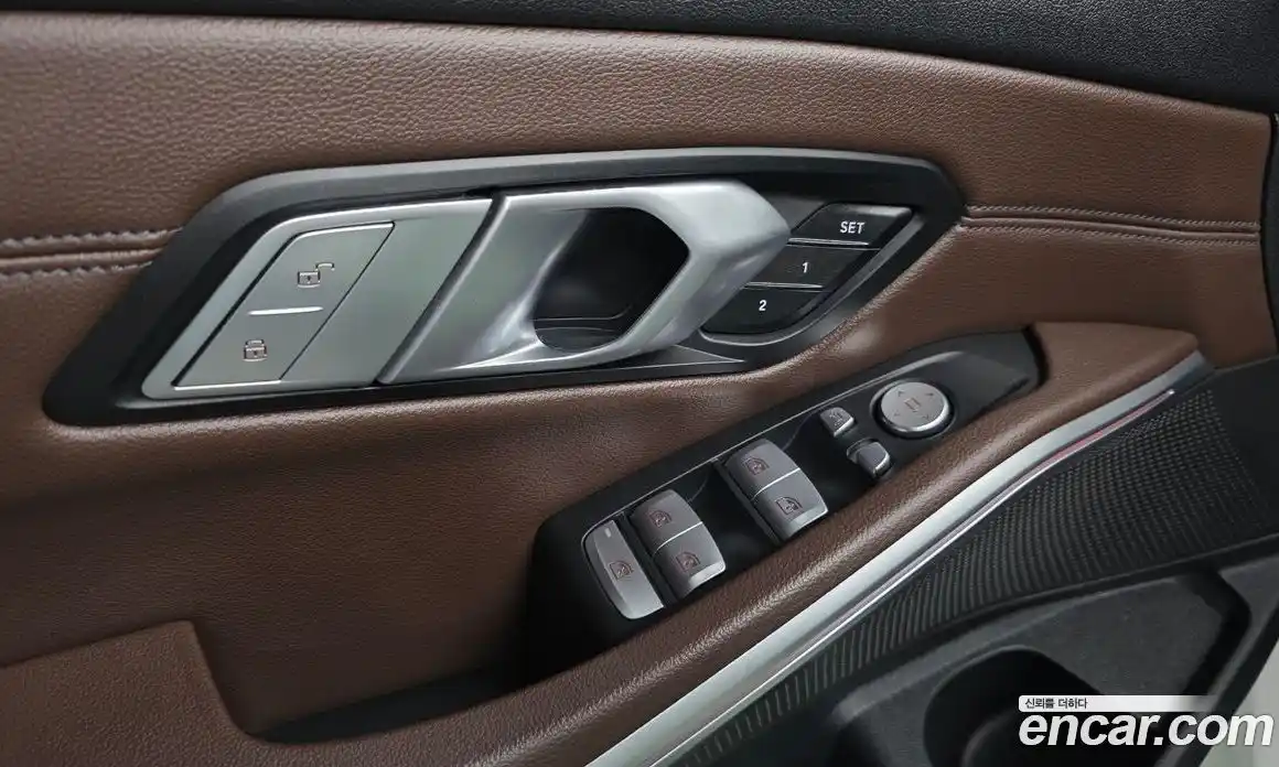 BMW 3 серия 2021 2.0 автомат (гидро), фото 16