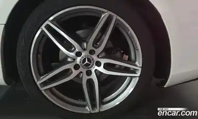 Mercedes-Benz E-Class 2018 1.9 автомат (гидро), миниатюра 9