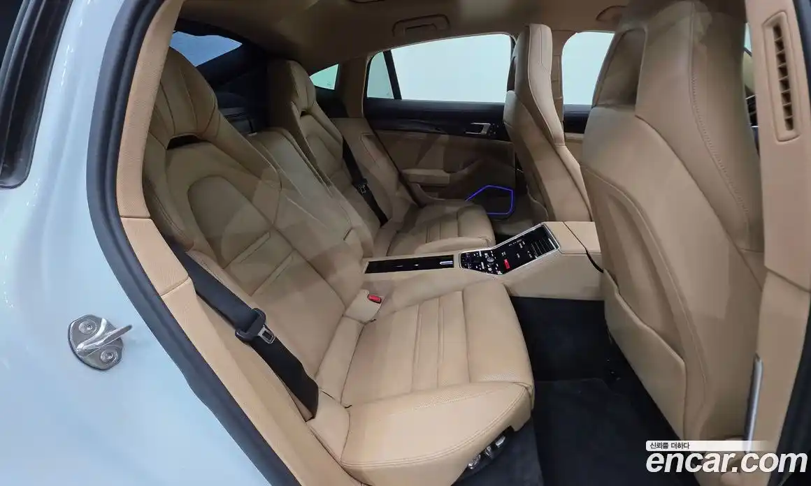 Porsche Panamera 2019 3.0 автомат (гидро), фото 19
