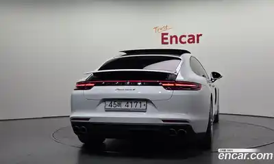 Porsche Panamera 2019 3.0 автомат (гидро), миниатюра 4