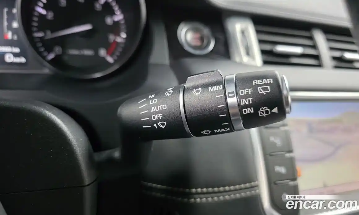 Land Rover Range Rover Evoque 2013 2.0 автомат (гидро), фото 18