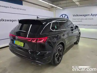 Volkswagen Touareg 2024 3.0 автомат (гидро), миниатюра 2