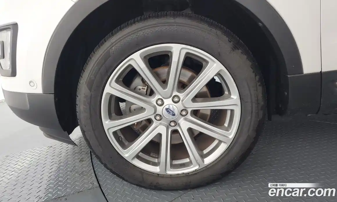 Ford Explorer 2016 2.3 автомат (гидро), фото 5
