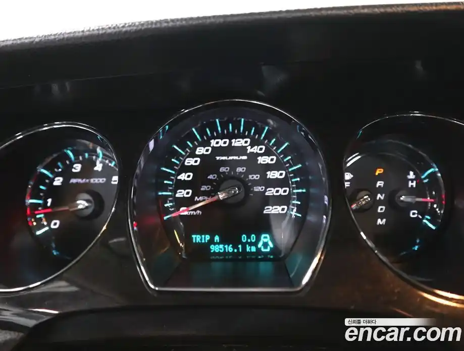 Ford Taurus 2011 3.5 автомат (гидро), фото 8