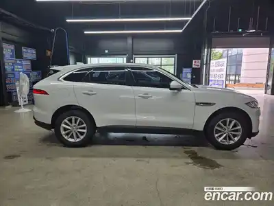 Jaguar F-Pace 2018 2.0 гидро, миниатюра 3