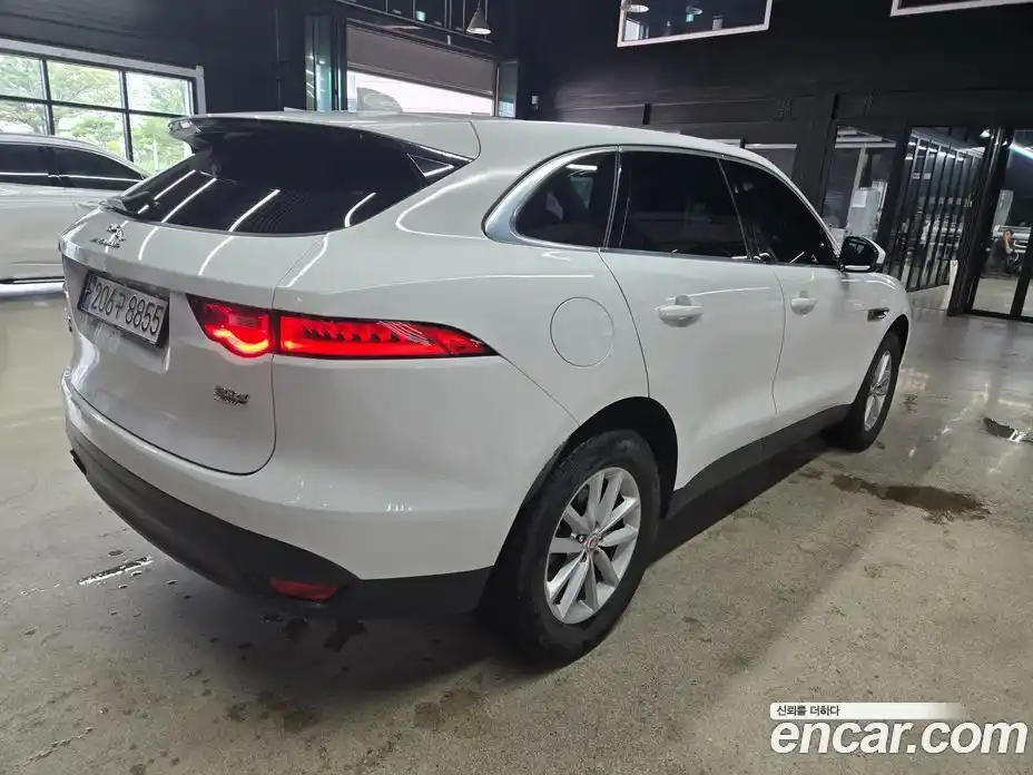Jaguar F-Pace 2018 2.0 гидро, фото 8